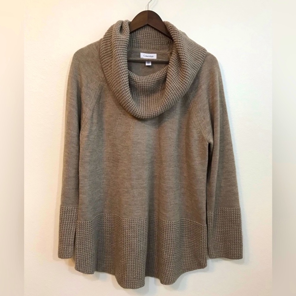 Calvin Klein sweater